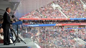 geopolitica fotbalului, instabilitatea politica